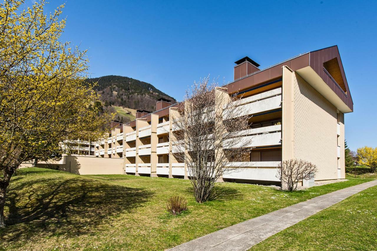 Appartementhaus-Quadern Valens Buitenkant foto